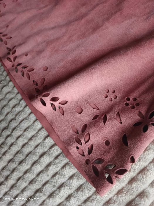 Spódniczka zamszowa zgaszony brudny róż rozm 36 S Primark ażurowy dół