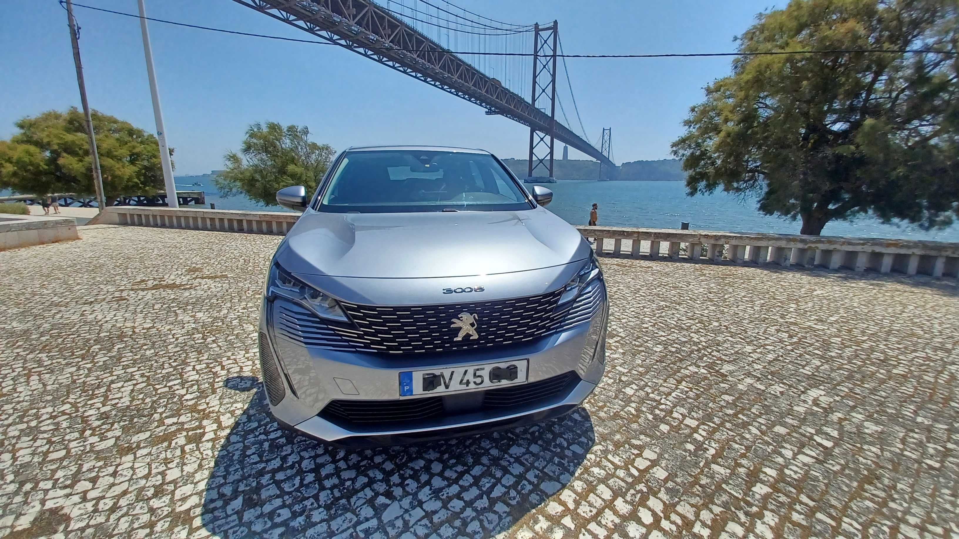 Peugeot 3008 1.5 HDI Active Business - Diesel 131 hp