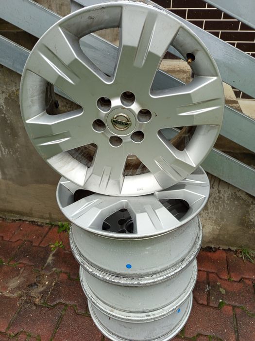 Диски алюмінієві до Nissan Pathfinder/Navara R17 J7 ET30 6*114,3, комп