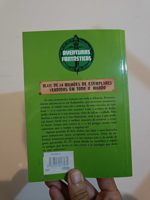 Livro Aventuras Fantásticas nº32 ESCRAVOS DO ABISMO.