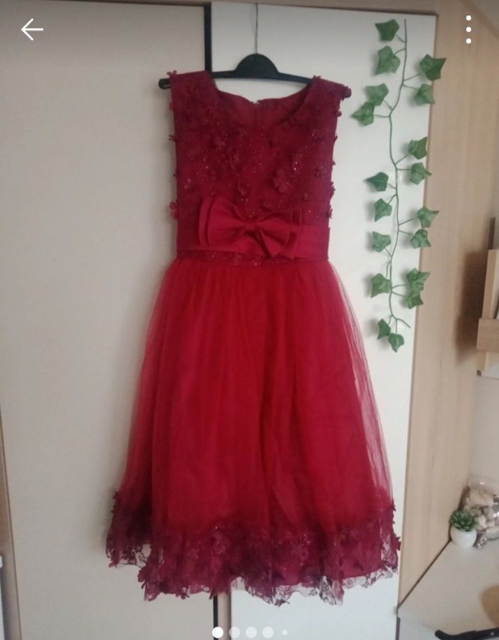 Sukienka dziewczęca 134-150 cm