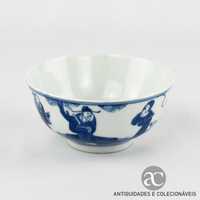 Taça Porcelana da China decoração Azul e Branca Qianlong séc. XVIII