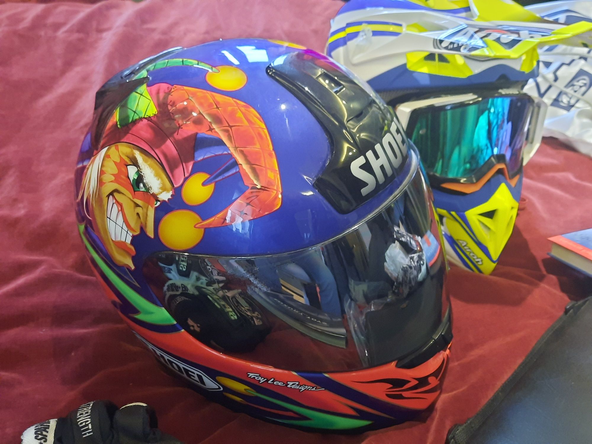 Kask Shoei z kolekcji Troy Lee Designs