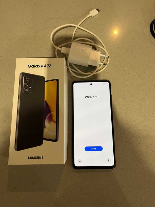 Samsung Galaxy A72 (256 GB) + Samsung Galaxy Watch 4 Classic
