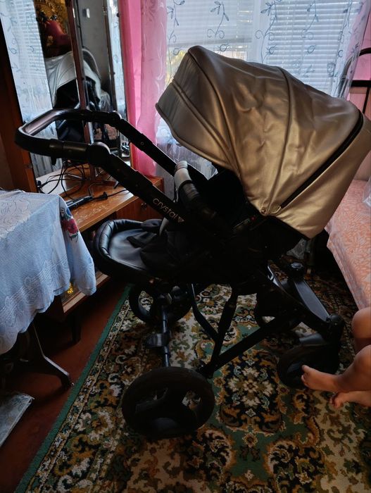 Продам Коляска 2 в 1