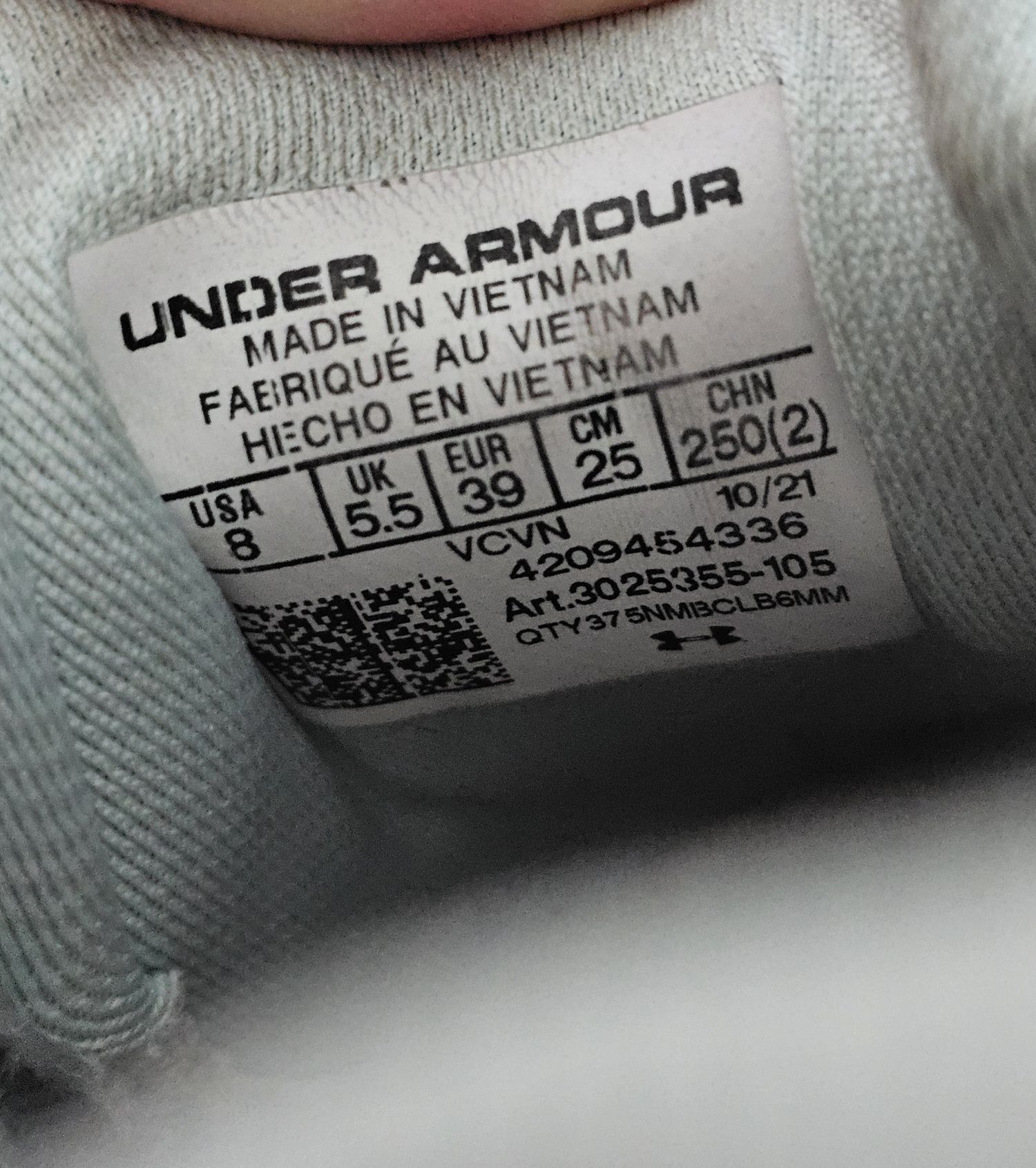 Buty Under armour hovr flux Rozmiar 39 do biegania UA