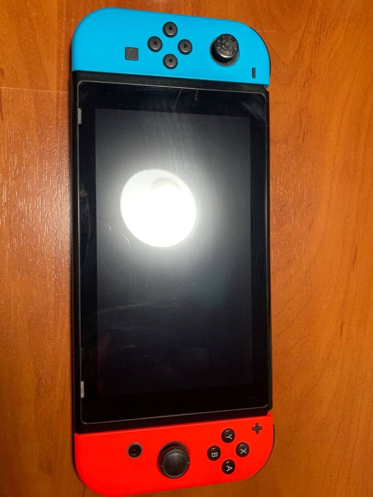 Nintendo Switch, в гарному станi