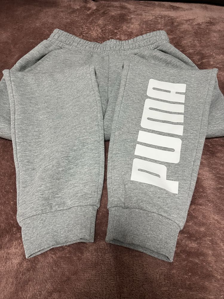 Оригінальні спортивки Puma розмір S