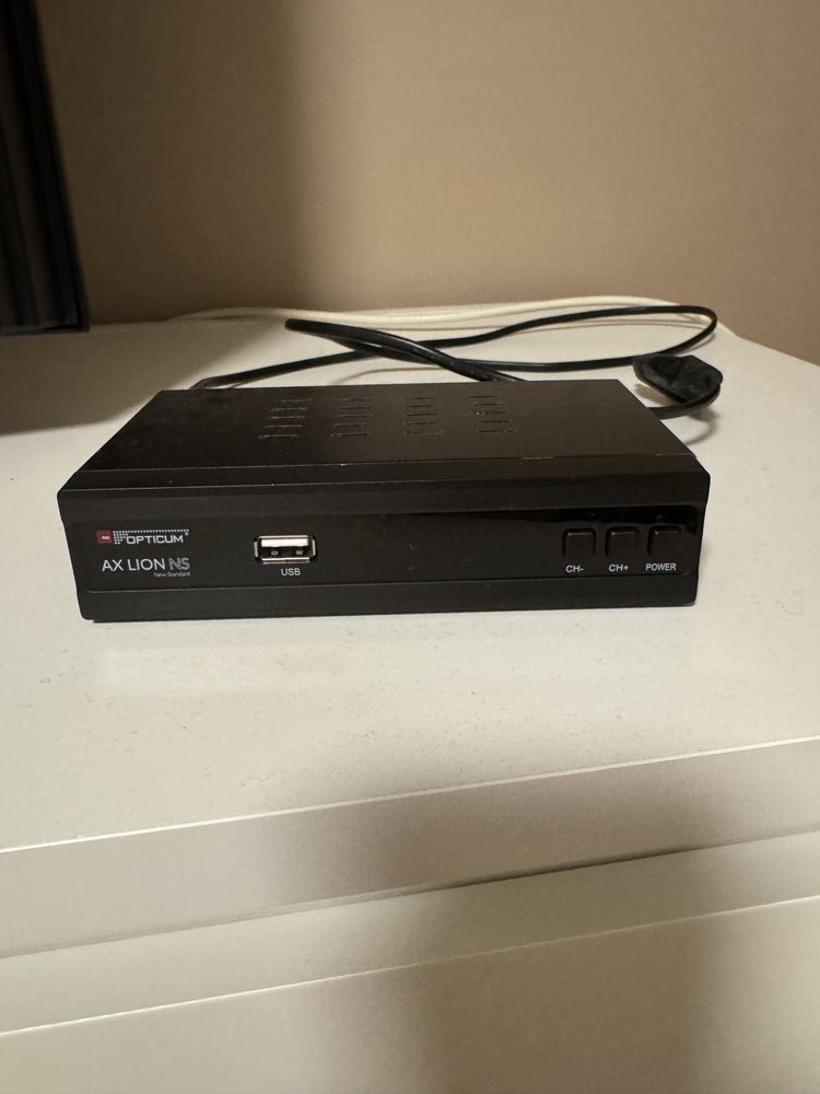 Telewizor SHARP 32 cale