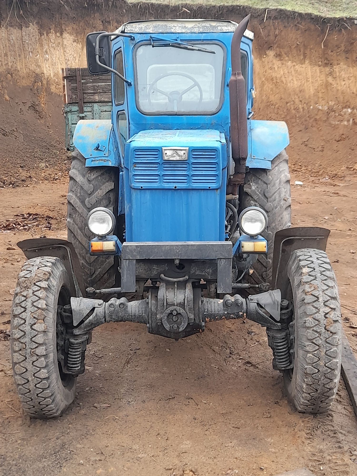 Продам трактор т-40