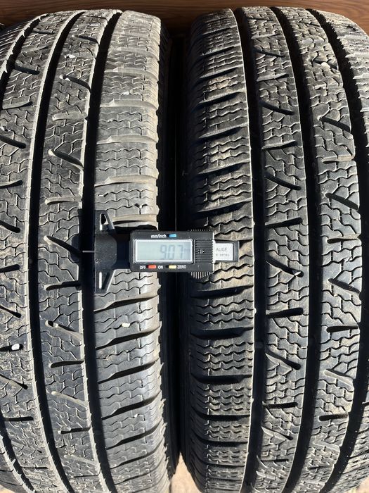 205/65/16C Pirelli 4 opony zimowe 9.07mm