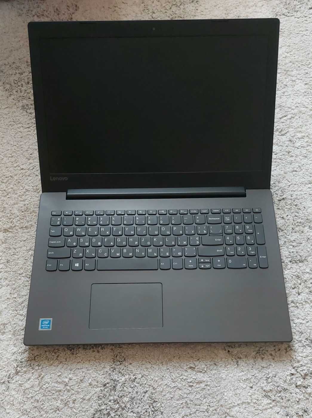 Ноутбук Lenovo б/у серого цвета с установленной виндой