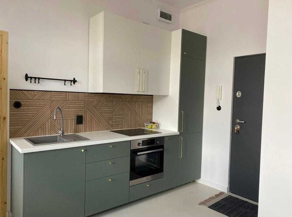 Kawalerka w centrum Łodzi, ul.Nawrot 39, PET FRIENDLY - We speak eng.