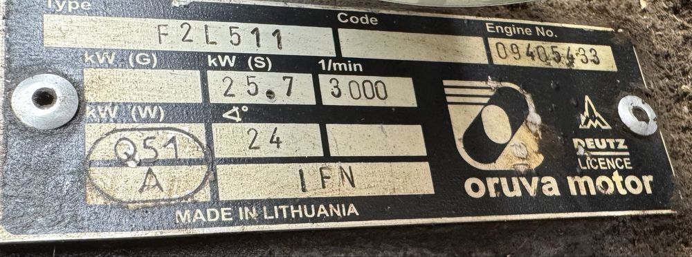 Продам трактор ХТЗ-3510, є навісне плуг, культиватор, косарка, граблі