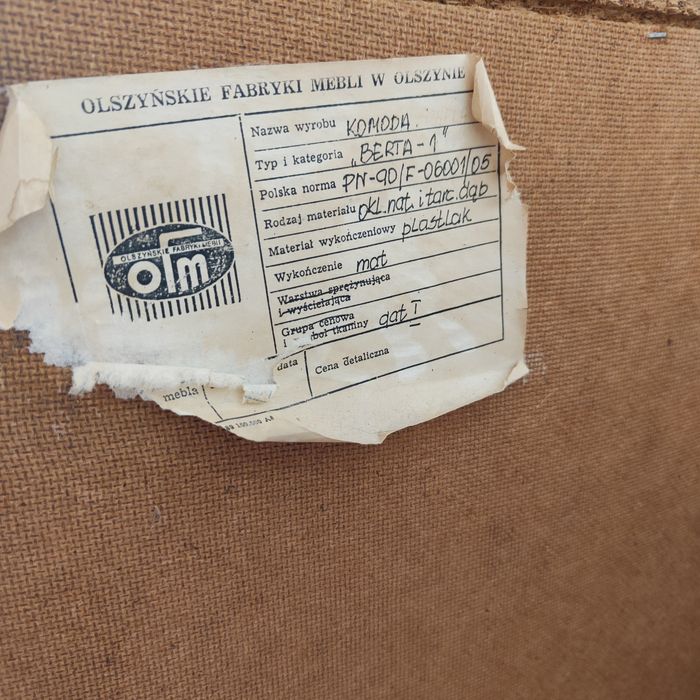 Komoda dębowa rustykalna Olsztyńskie Fabryki Mebli