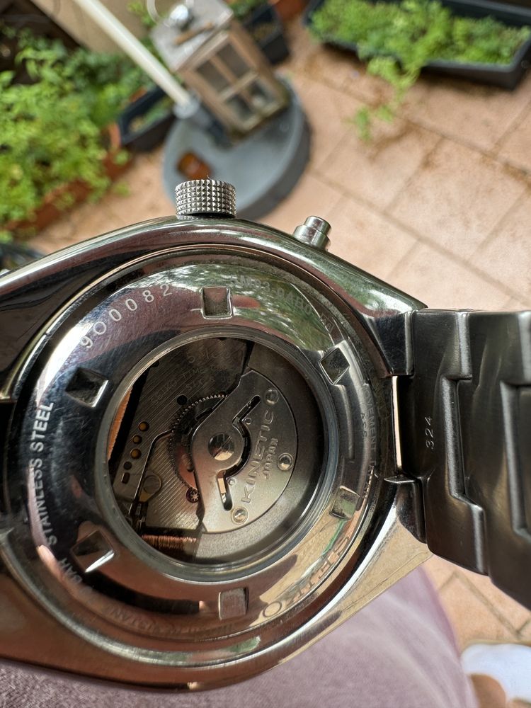 Seiko Kinetic 5M83-0AB0