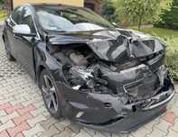 Volvo V40 2014 rok uszkodzone