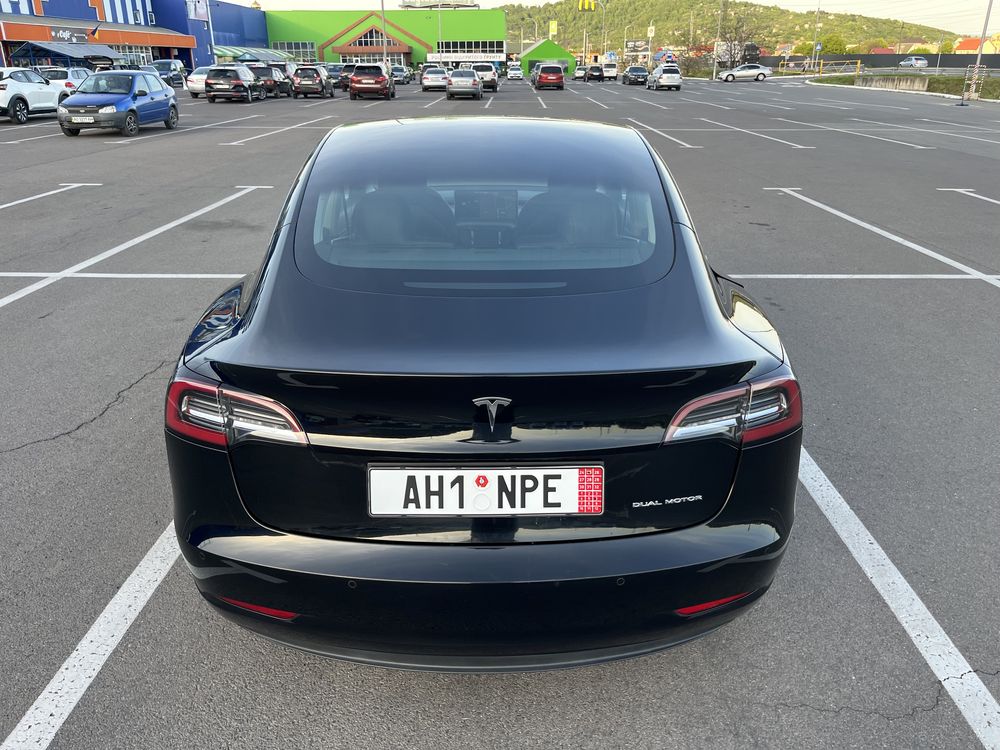 Tesla Model 3 Long Range Dual Motor