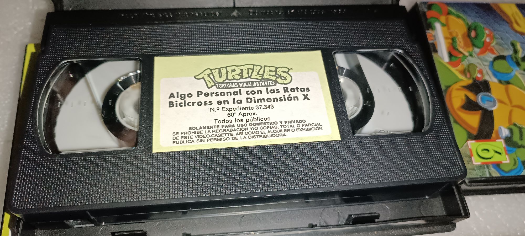 4 antigas cassetes VHS tartarugas ninja todas 10 euros