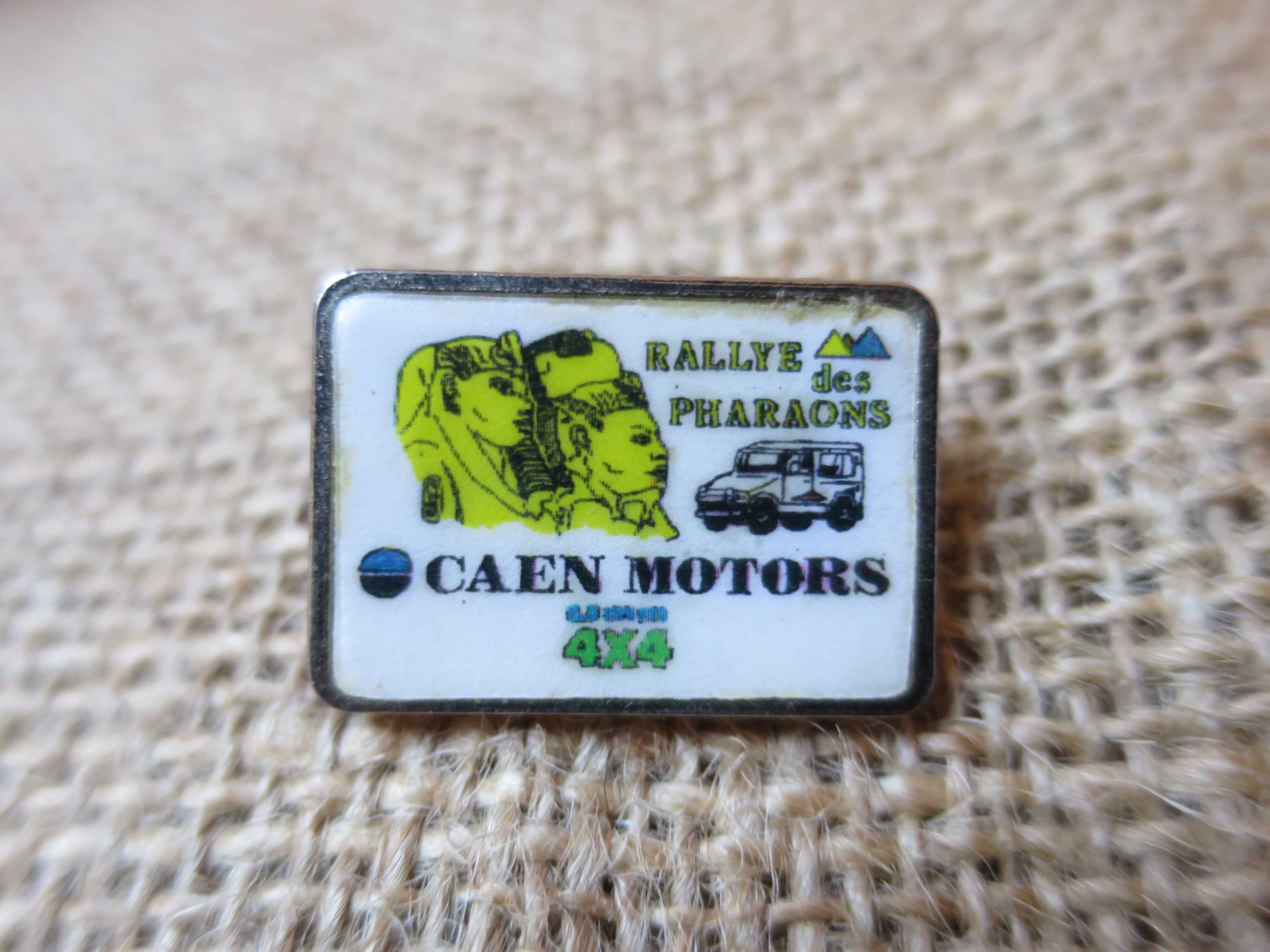 Pin com UMM 4x4 - Rallye des Pharaons prova todo o terreno CAEN Motors