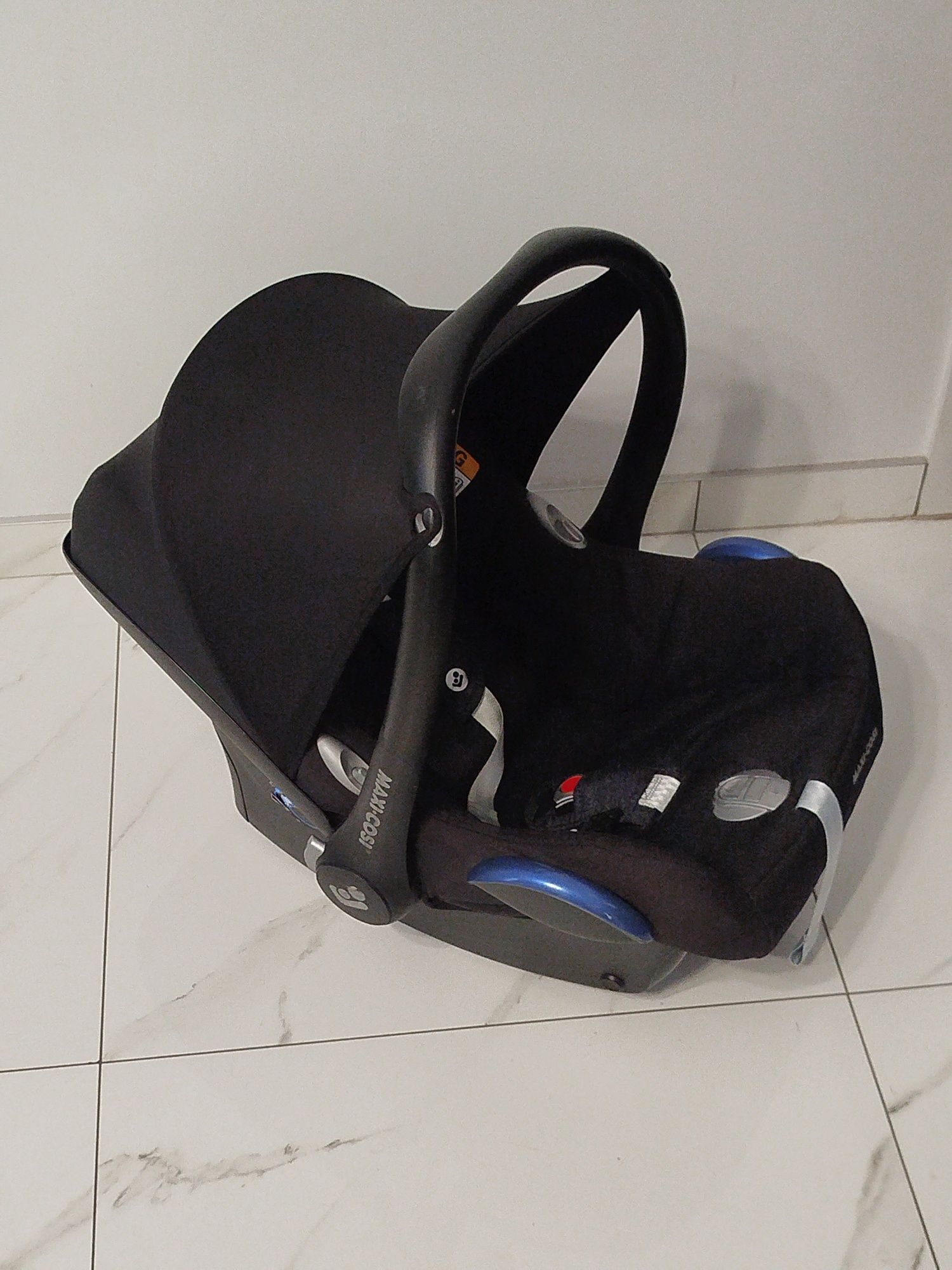 Автокрісло maxi cosi 0+, автокресло