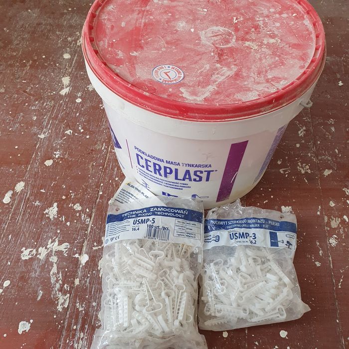 Podkładową masa tynkarska Cerplast 9.45 kg plus gratisy. Wysyłka