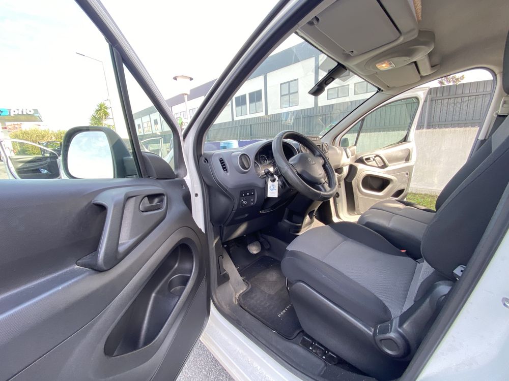 Carrinha Peugeot Partner 1.6 HDI - 3 lugares