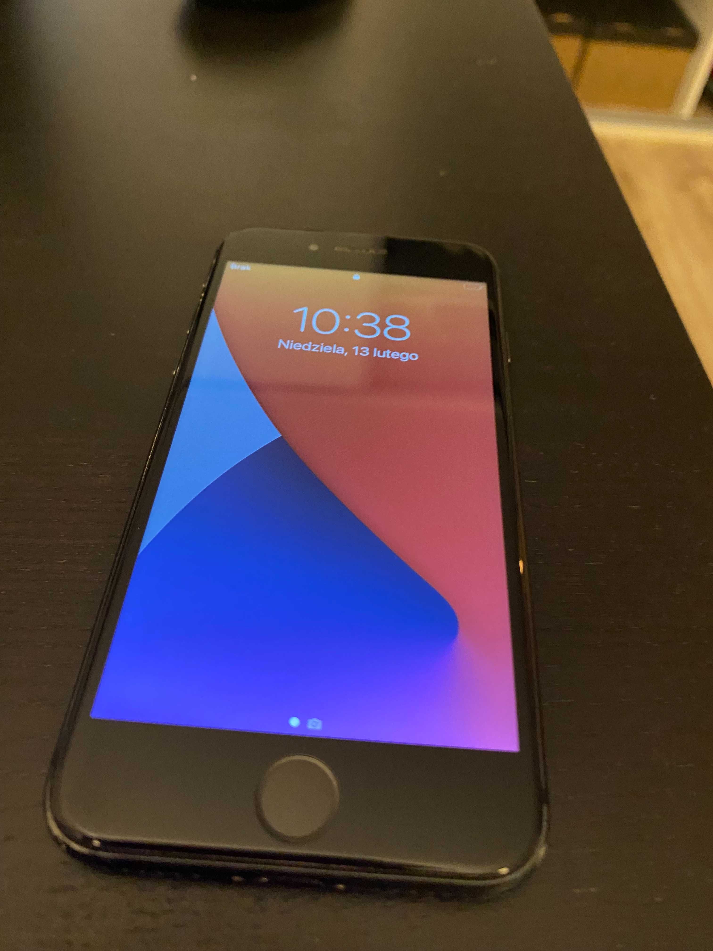 IPhone 8 64 GB Stan Prawie Idealny