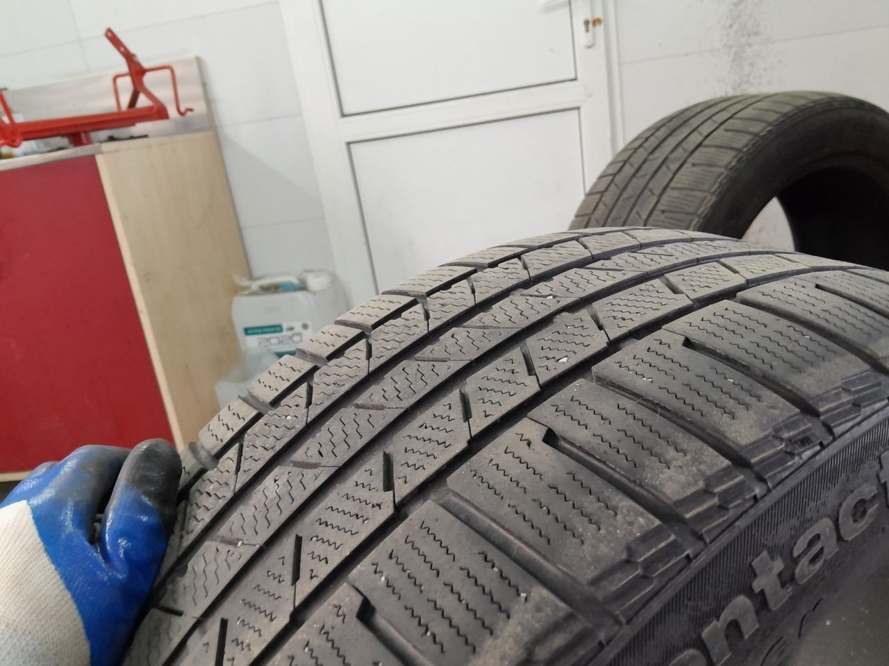 Продам 4 колеса 275/45 R21