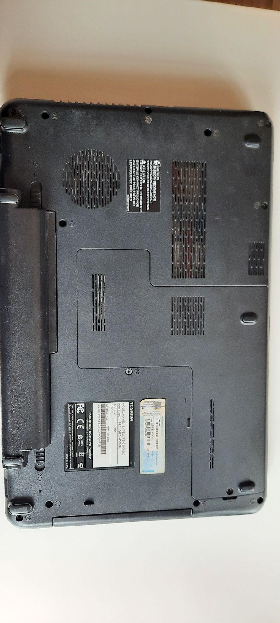 Laptop Toshiba C660-2L0