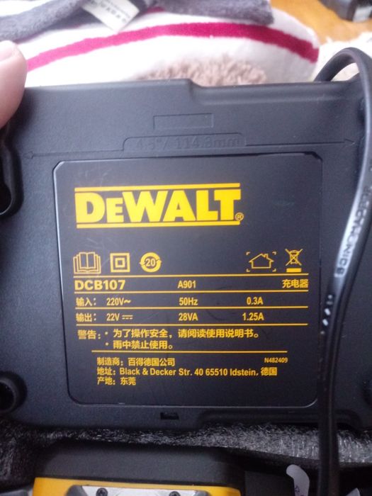 Laser krzyżowy 12 lini zielonych