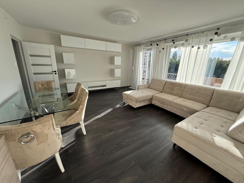 Do wynajęcia M4 o pow.62m2 - 3 pokoje + kuchnia