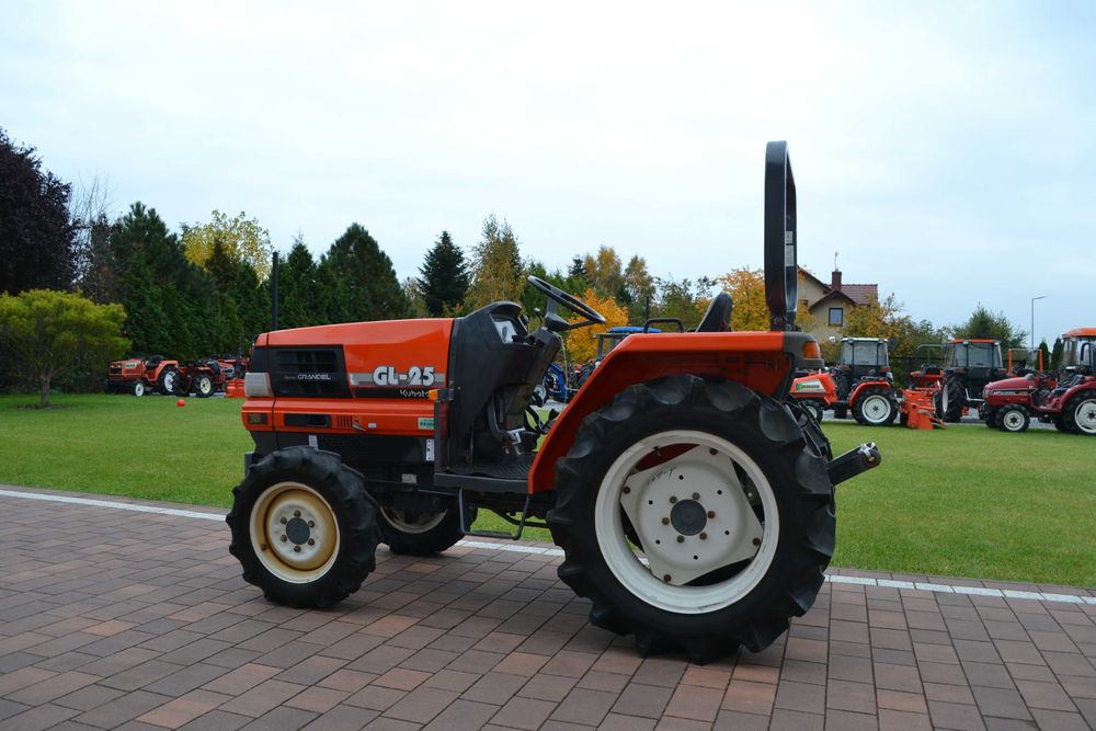 Traktorek japoński mini traktor Yanmar Kubota M japonski