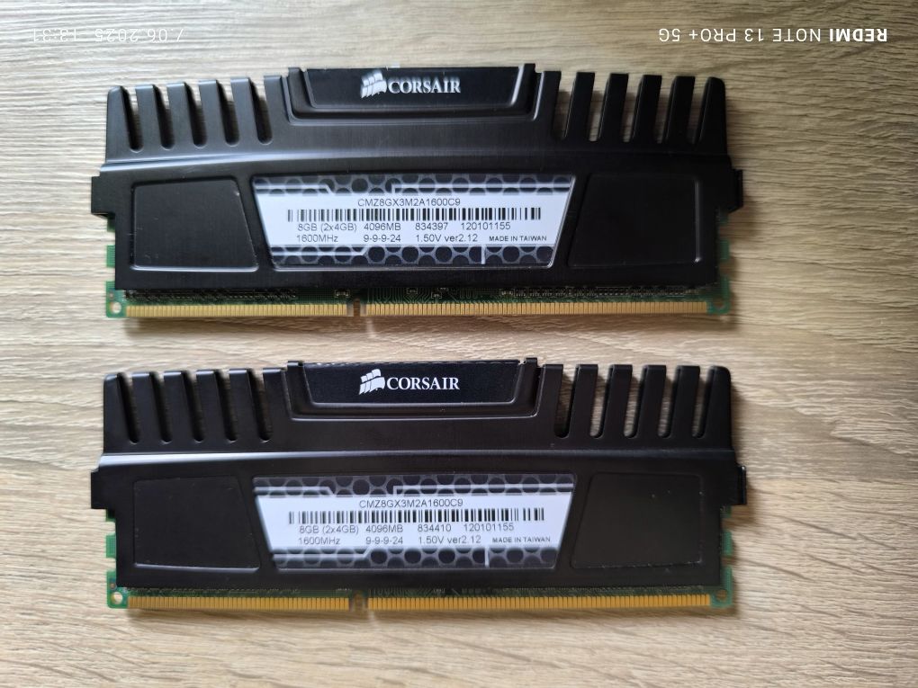 Pamięć RAM DDR3 8GB (2x4) 1600 CL9 Corsair Vengeance