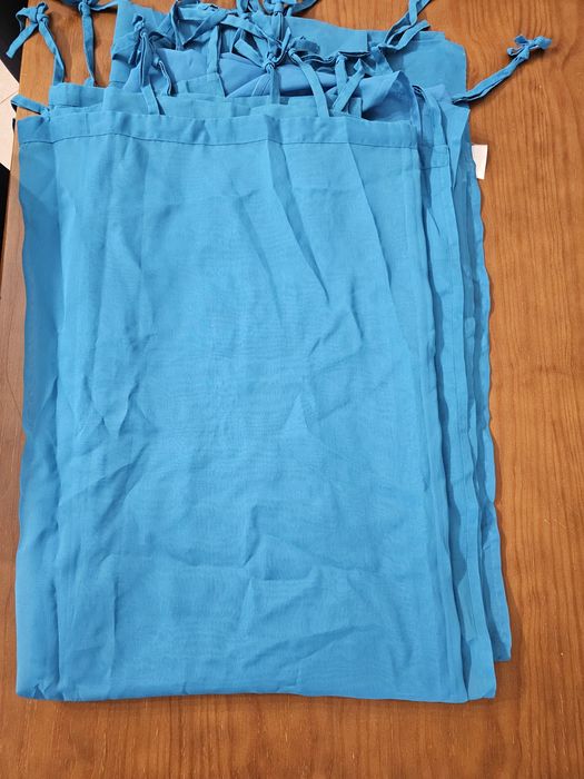 Cortinados gato preto