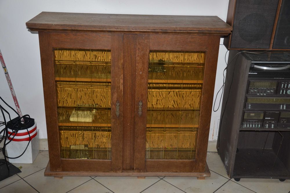 biblioteczka-szafka