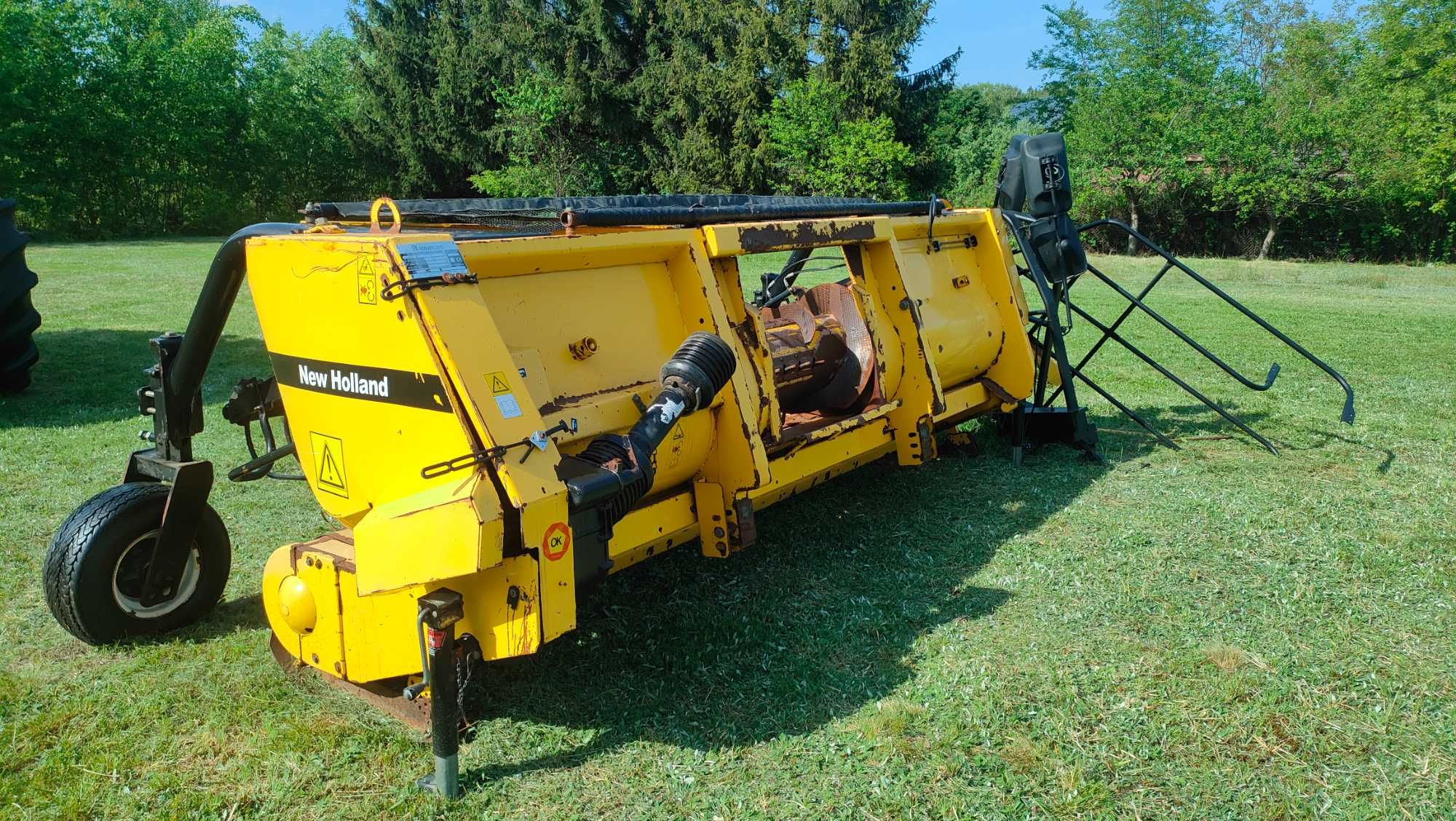Heder przystawka New Holland FX stan bardzo dobry