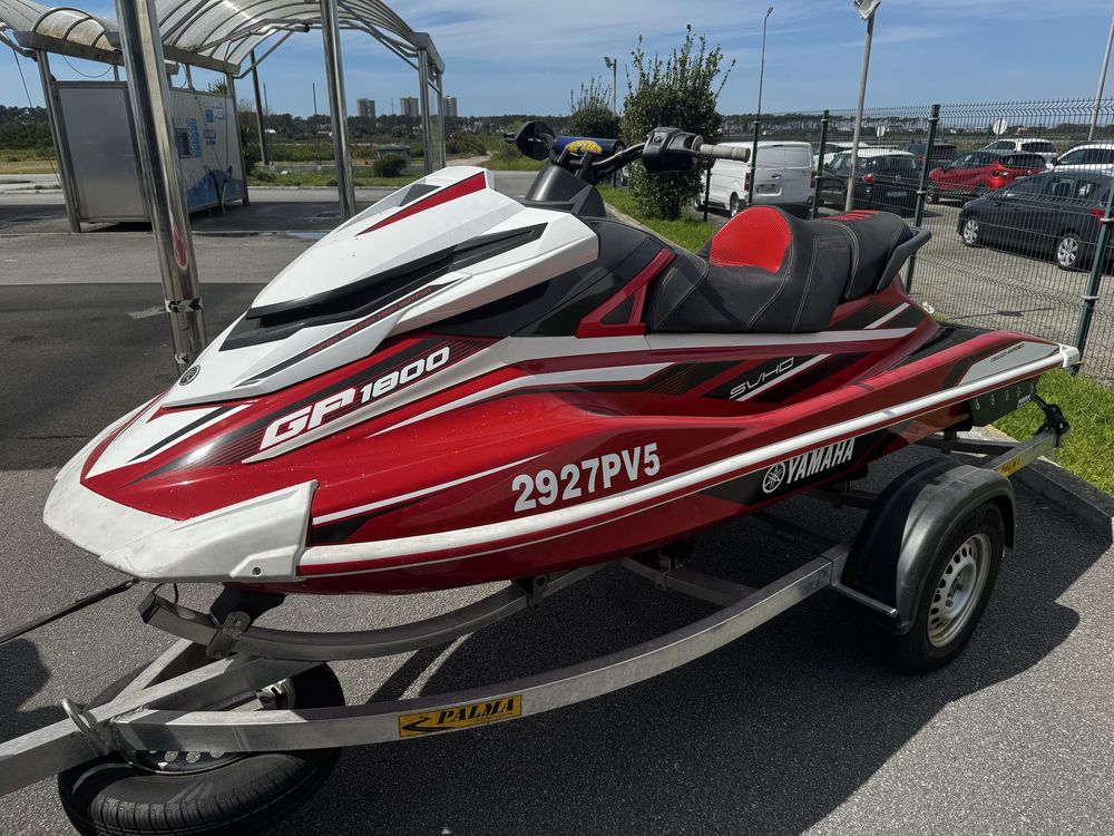 Yamaha GP1800R