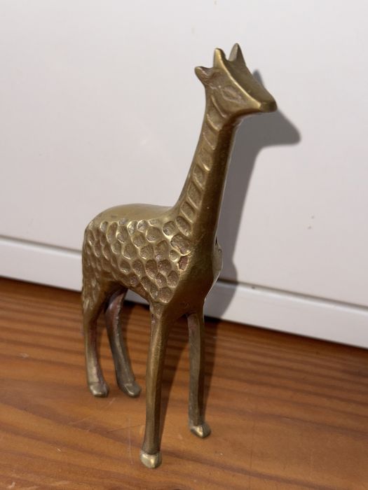 Żyrafa - mosiężna figurka idealna na prezent