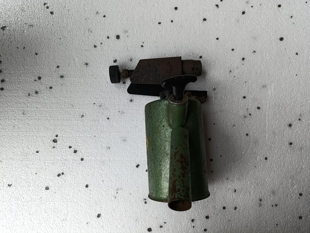 Lampa na benzynę ludlampa lampa benzynowa z czasów PRL