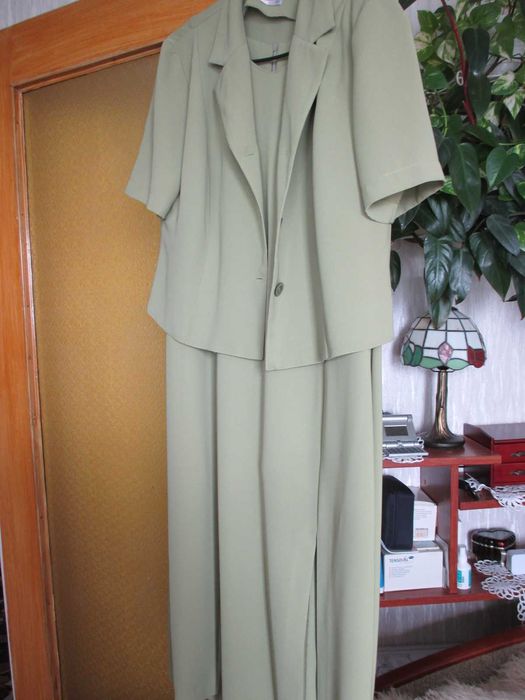 Elegancka suknia wizytowa z górnym wdziankiem (groszkowa) rozm.46