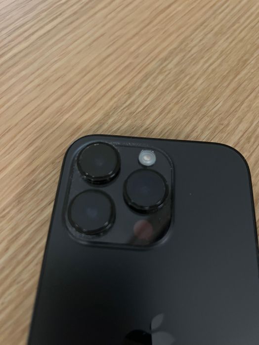 iPhone 14 Pro como novo