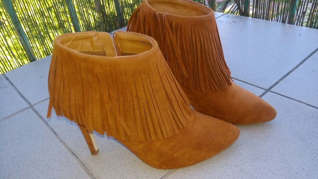 Botki DeeZee 37 karmelowe