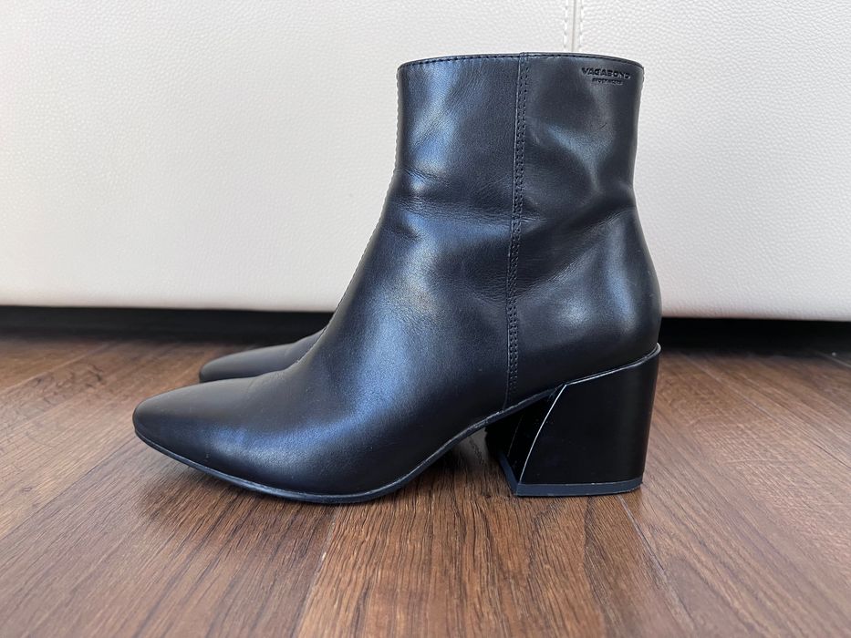 Продаю ботильйони жіночі Vagabond 36 розмір