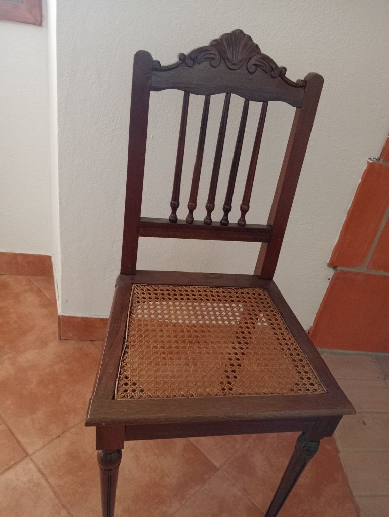Mesa jantar com 7 .cadeiras