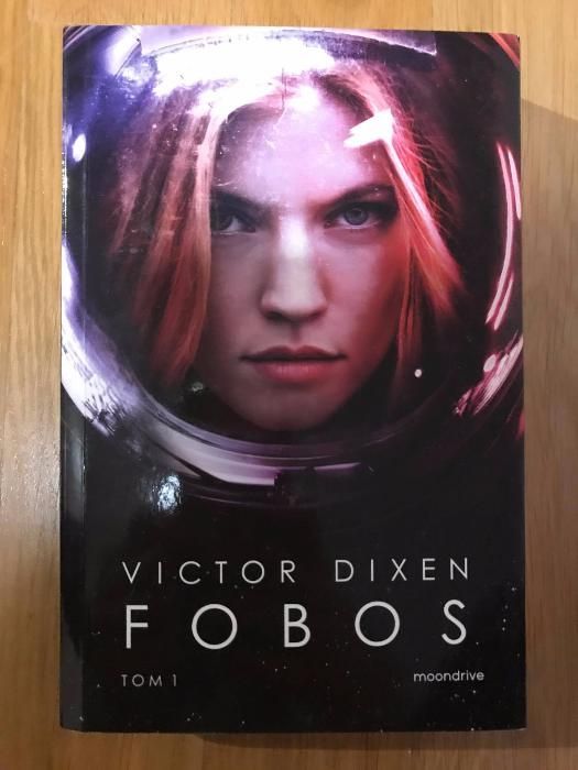 Fobos, Victor Dixen