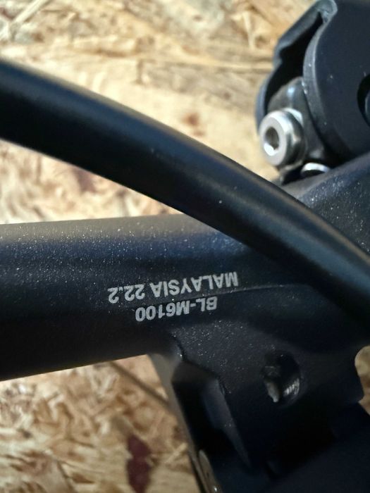 Hamulec tarczowy Shimano Deore BR-M6100 + BL-M6100 przód komplet