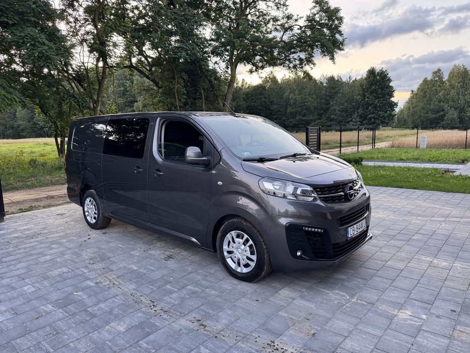Opel Vivaro 2.0 CDTI XL-MAXI! Long !! Klima! Ciężarowy 6-osób!!