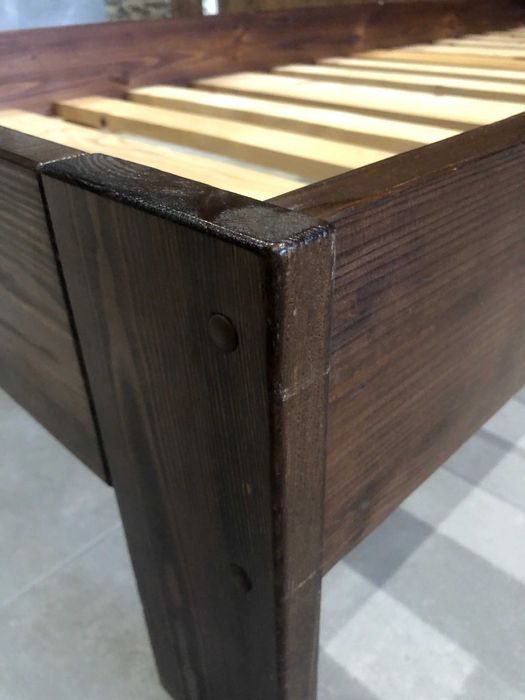 Łóżka 80x200 z materacem używane