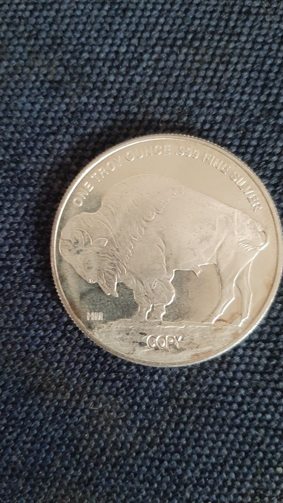 Серебряная монета 1 oz Silver Round Buffalo  серебро 999 пробы 1 унция